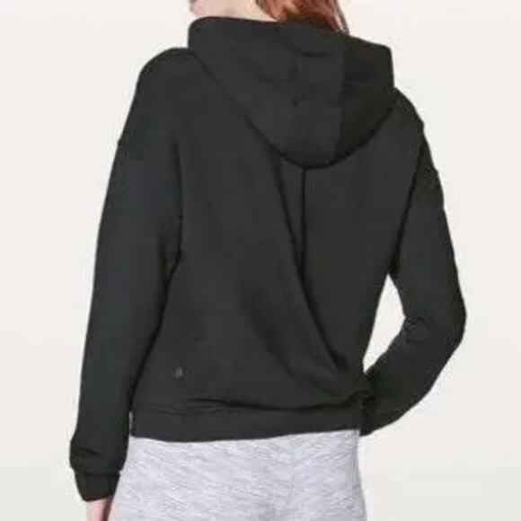 Lululemon Twisted & Tucked Pullover Black hooded Size 4 - Picture 1 of 7